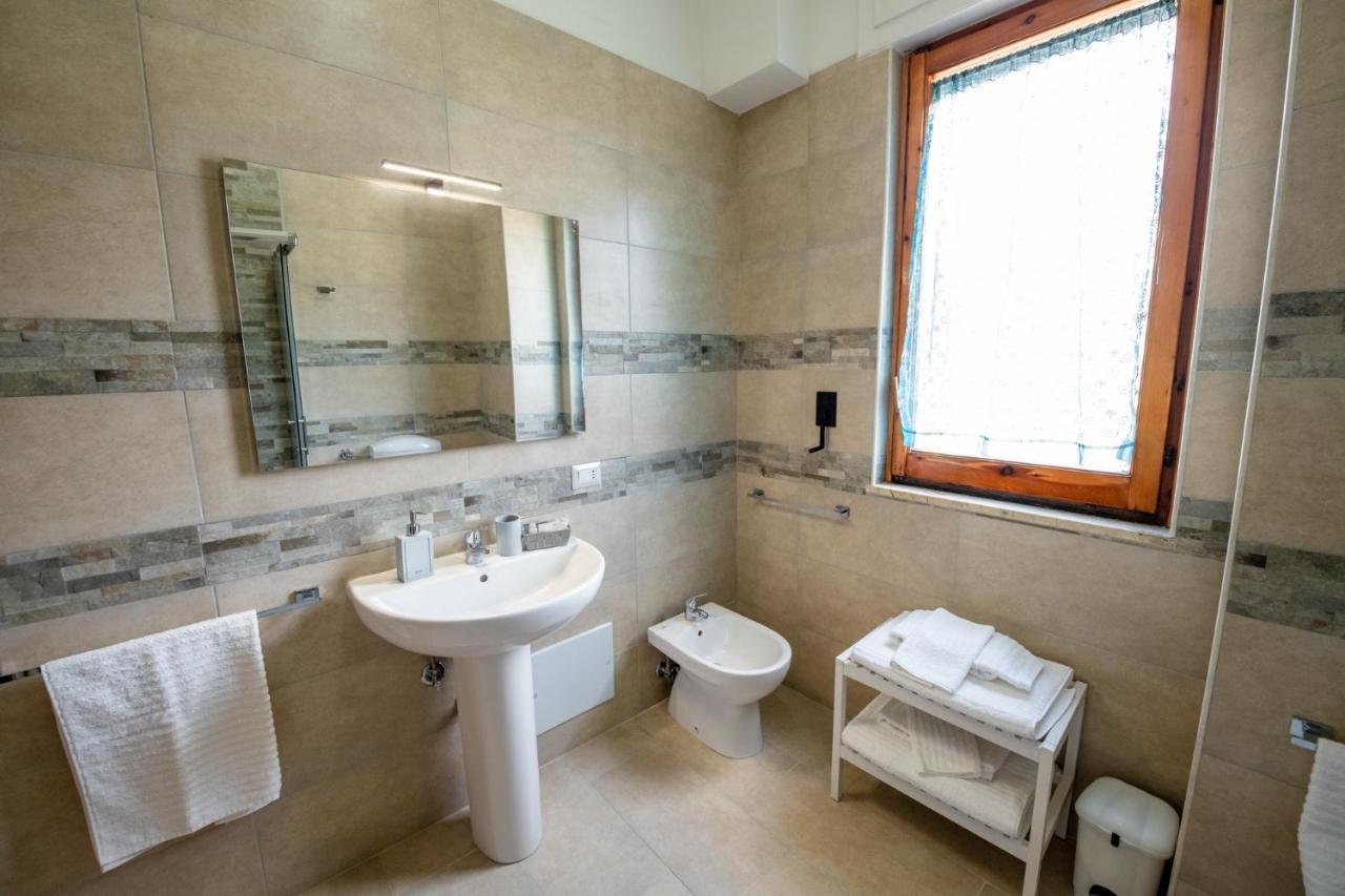 Bacco E Barocco Bed & Breakfast Lecce Dış mekan fotoğraf